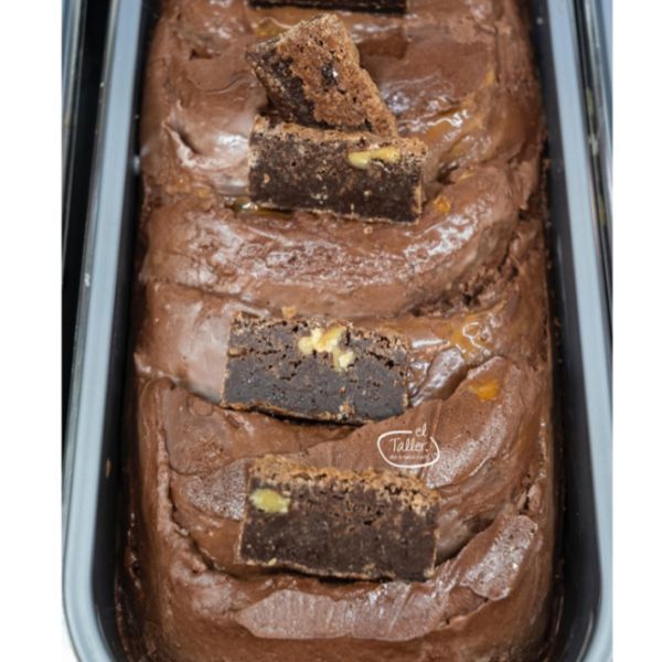 Imagen del producto Helado Brownie con salsa de chocolate y  majar 4