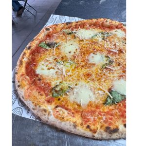 Imagen del producto Pizza Margarita de Masa Madre 2